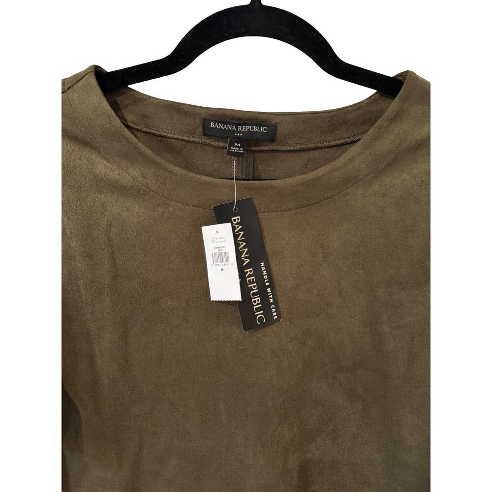 Banana Republic Top Bundle M Olive Faux Suede Tee NWT & Tan Blouse - Picture 3 of 9